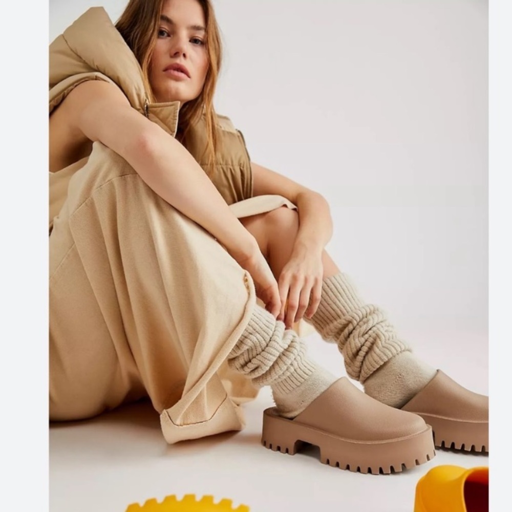 Jeffrey Campbell Beige Platform Clogs